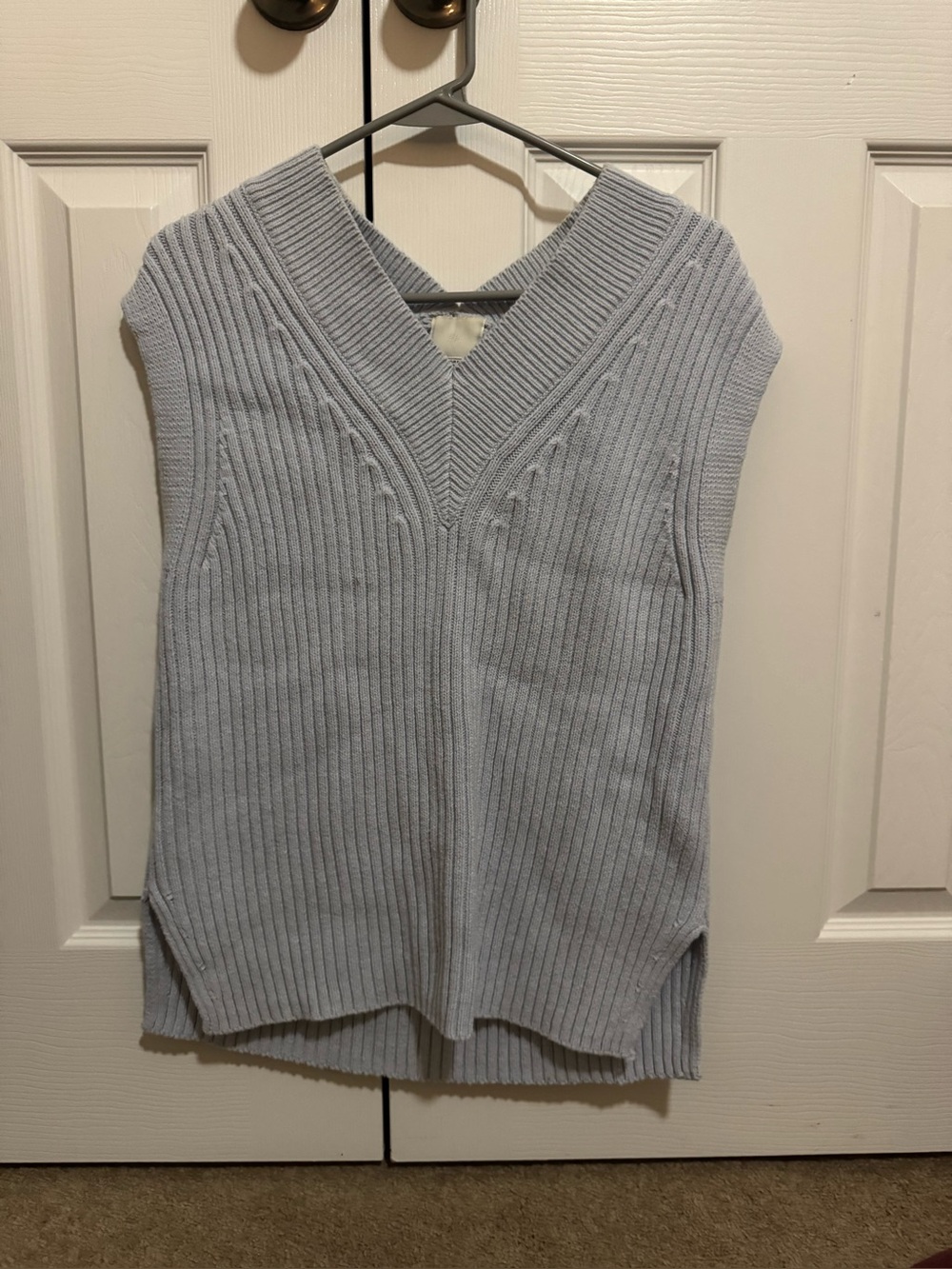 H&M Light Blue Ribbed V-Neck Sleeveless Sweater Vest